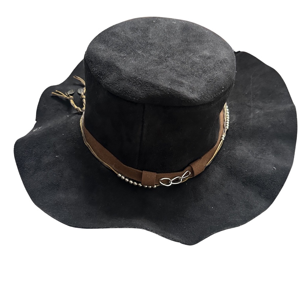 Peter Grimm women's poly suede leather hat. Black Wide Brim-with Brown Band
